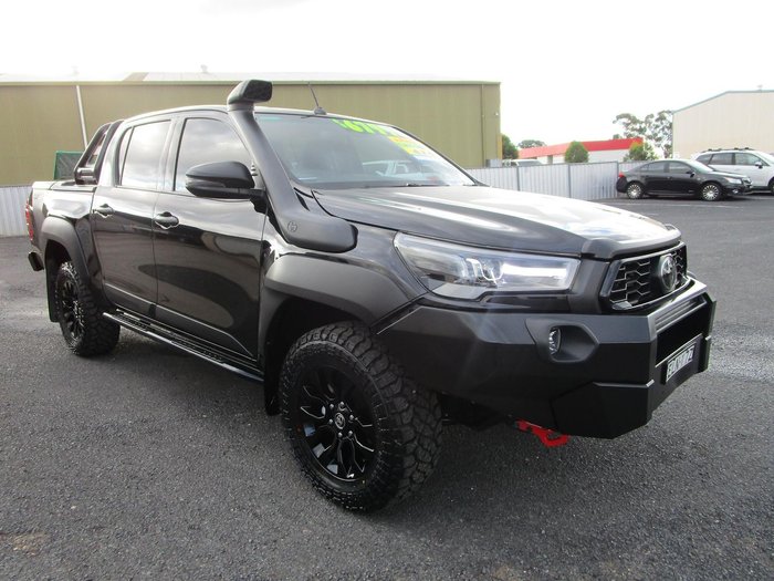 2020 Toyota Hilux Rugged X