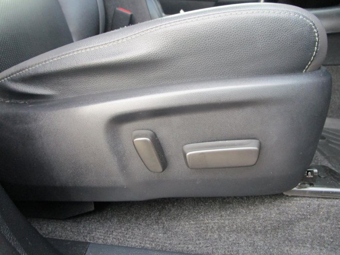 2020 Toyota Hilux Rugged X