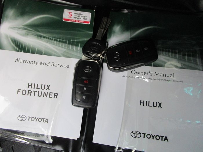 2020 Toyota Hilux Rugged X