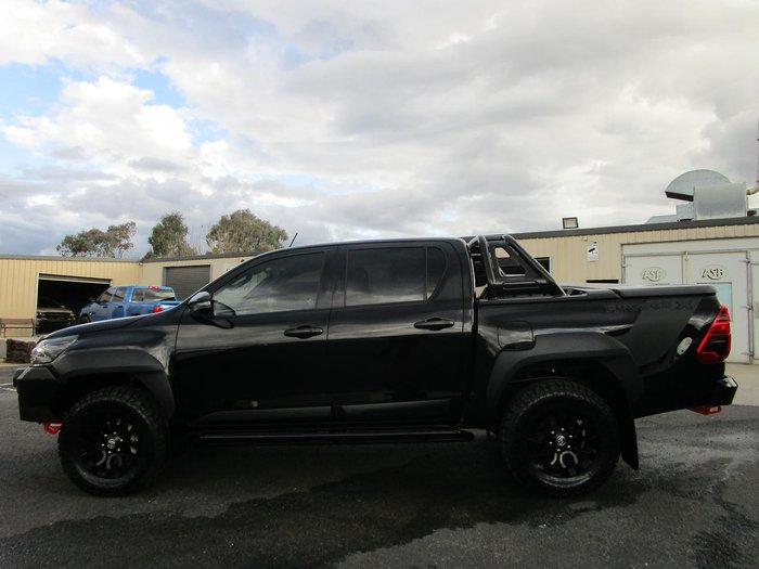 2020 Toyota Hilux Rugged X