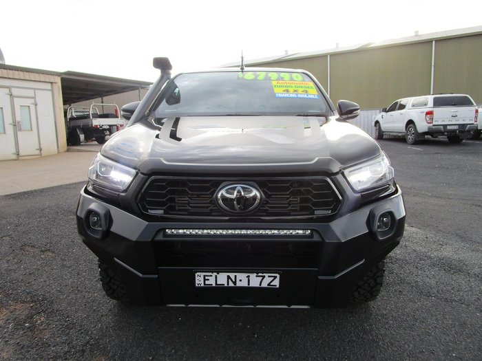 2020 Toyota Hilux Rugged X