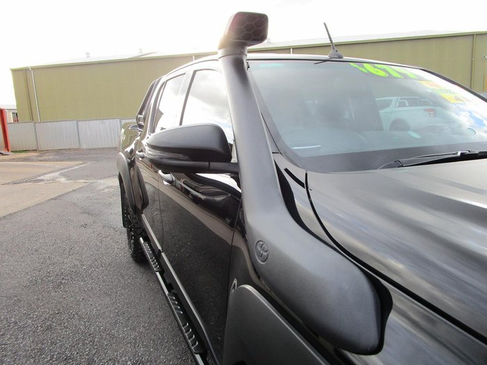 2020 Toyota Hilux Rugged X