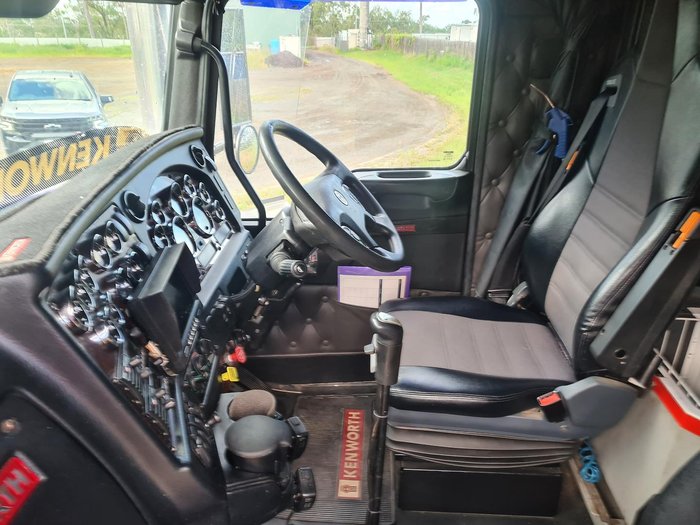 2018 Kenworth T909