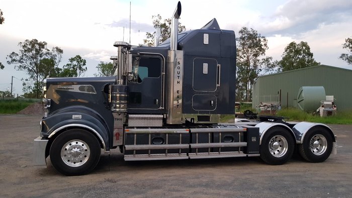 2018 Kenworth T909