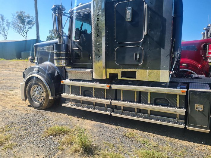 2018 Kenworth T909