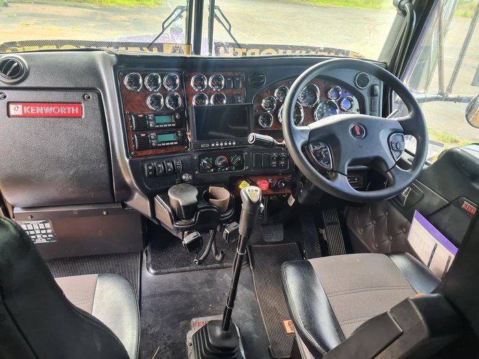 2018 Kenworth T909