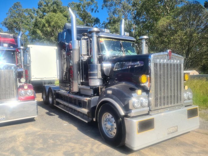 2018 Kenworth T909