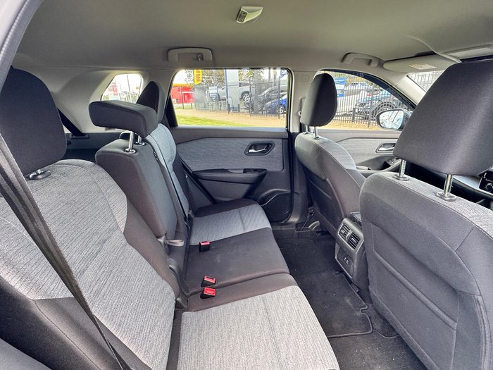 2023 Nissan X-TRAIL ST
