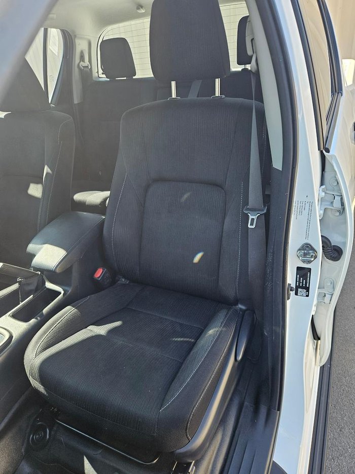 2022 Toyota Hilux SR
