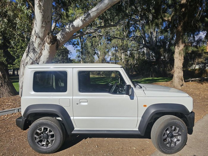 2024 Suzuki Jimny GLX