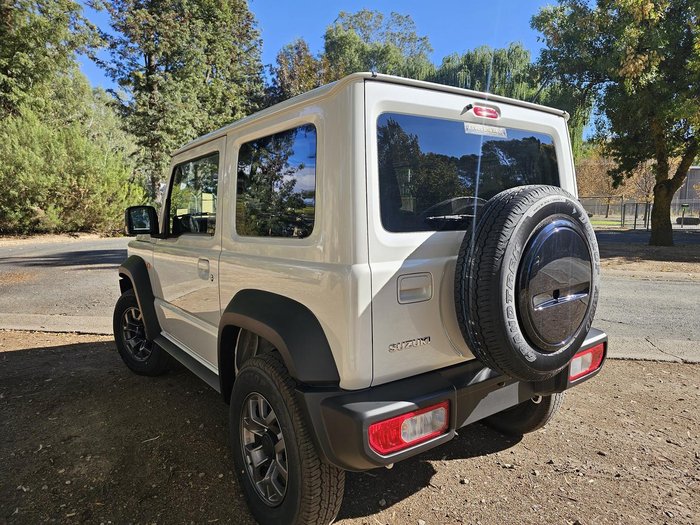 2024 Suzuki Jimny GLX