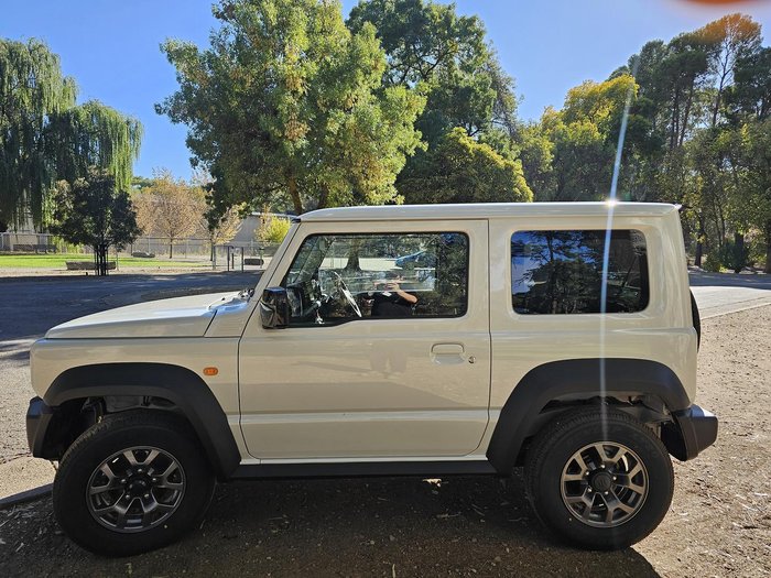 2024 Suzuki Jimny GLX