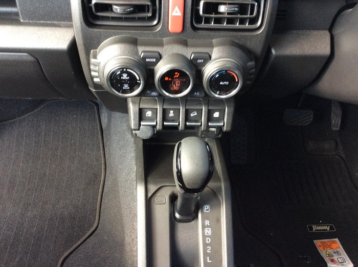 2024 Suzuki Jimny GLX