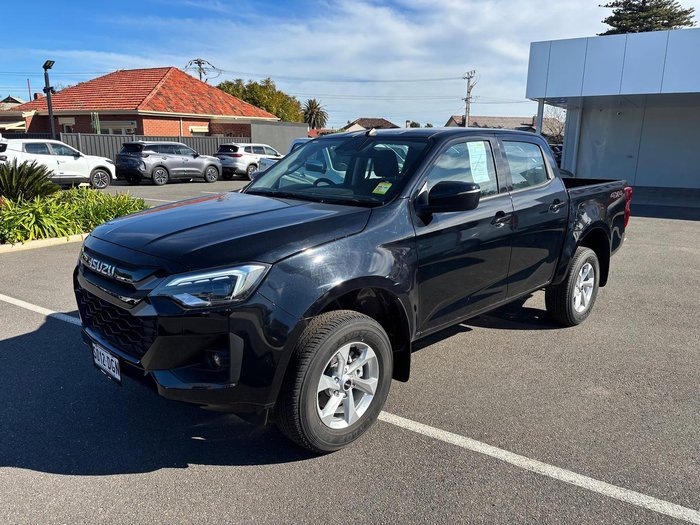 2024 Isuzu D-MAX LS-M MY24 4X4 Dual Range Basalt Black