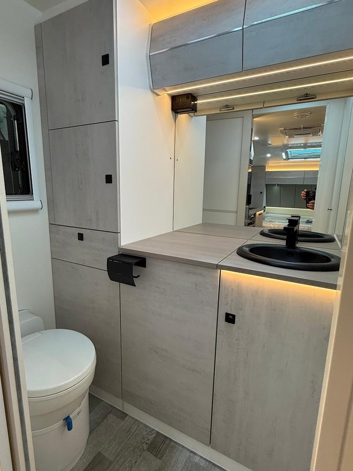 2025 X Series RV Signature 170