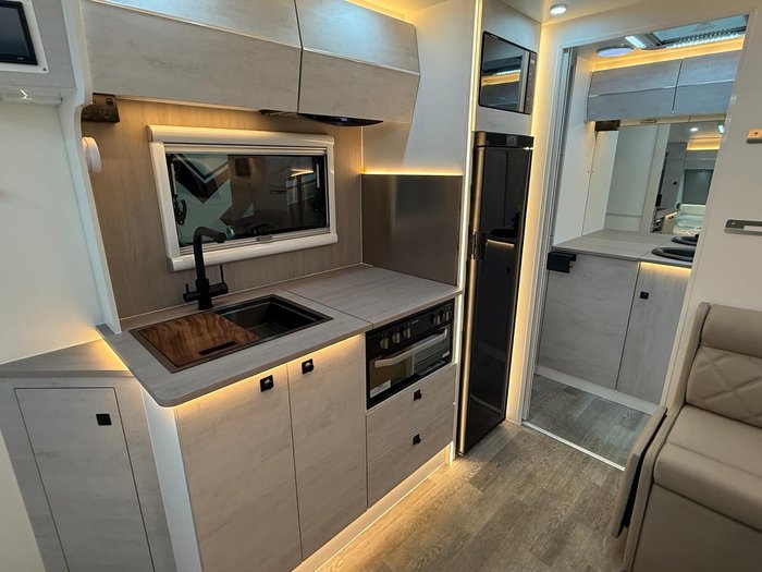 2025 X Series RV Signature 170