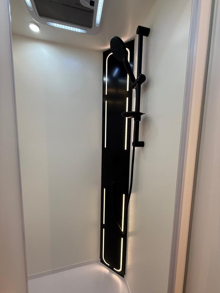 2025 X Series RV Signature 170