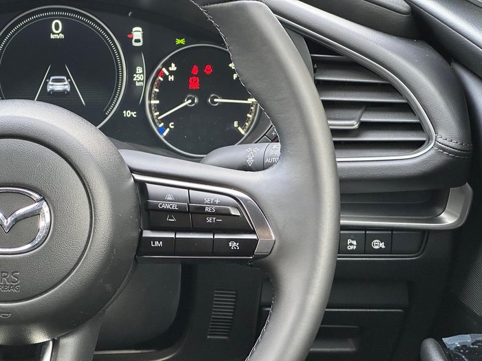 2025 Mazda 3 G20 Pure
