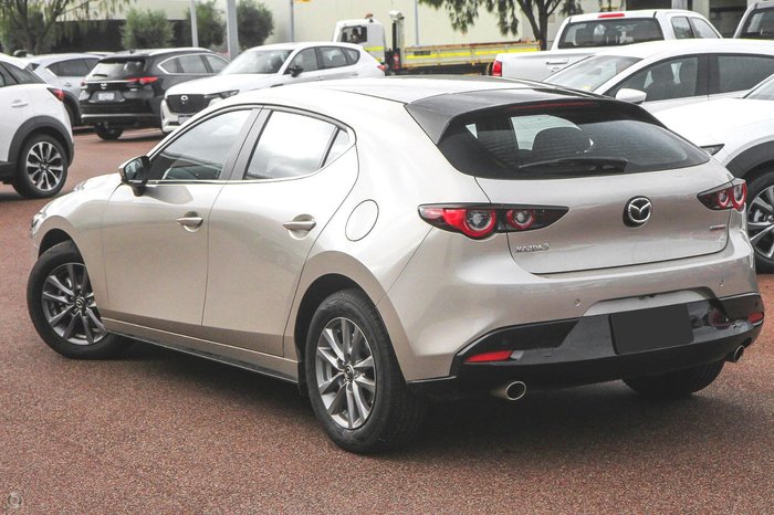 2025 Mazda 3 G20 Pure