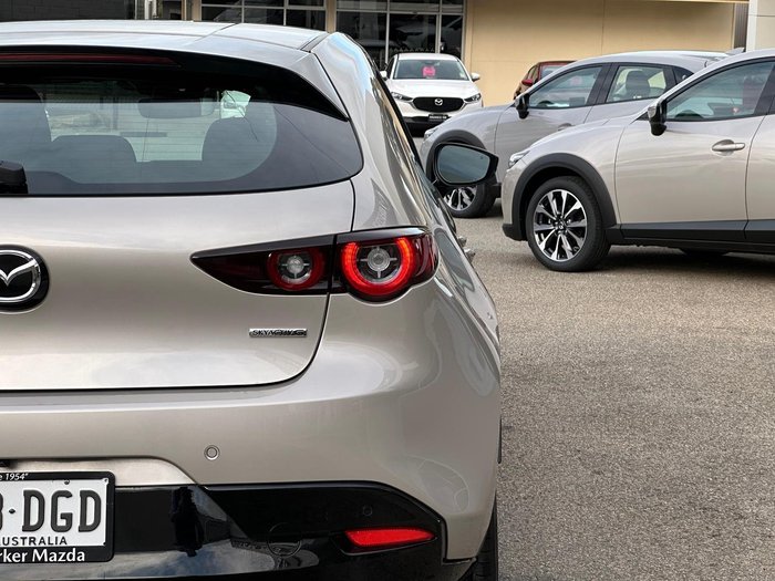 2025 Mazda 3 G20 Pure