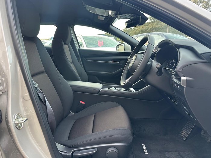 2025 Mazda 3 G20 Pure