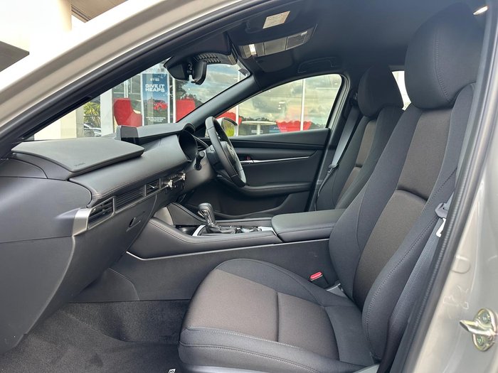 2025 Mazda 3 G20 Pure