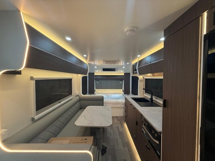 2025 X Series RV Signature 206