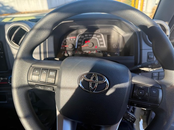 2025 Toyota Landcruiser GXL