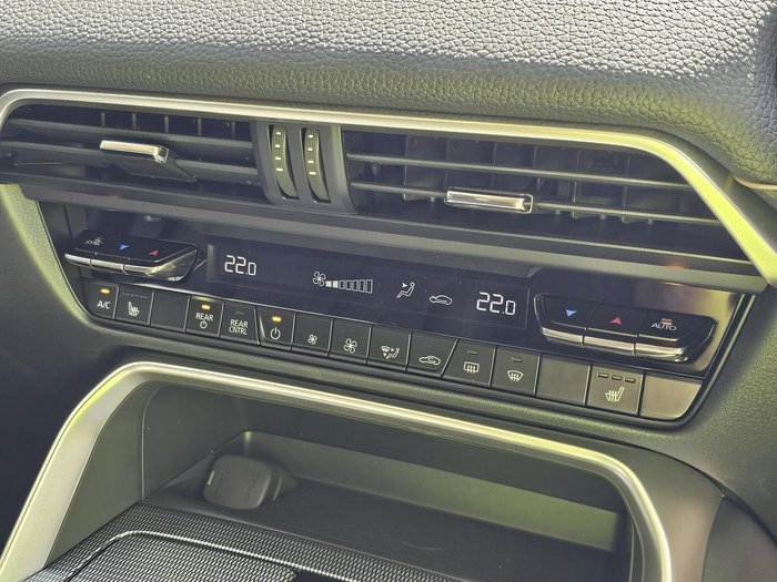 2025 Mazda CX-80 G40e Touring