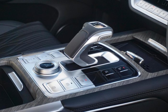 2024 GWM Tank 500 Lux Hybrid