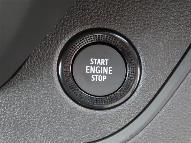 2025 Renault Trafic Premium