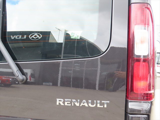 2025 Renault Trafic Premium
