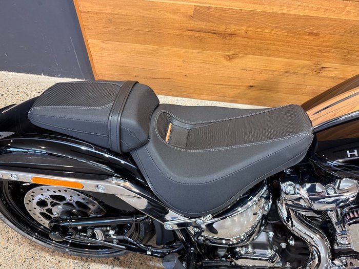 2025 Harley-davidson FXBR BREAKOUT (117) BLACK