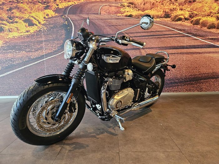 2025 Triumph Bonneville Speedmaster Speedmaster Black