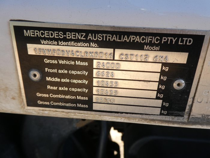 2012 Freightliner Cst112