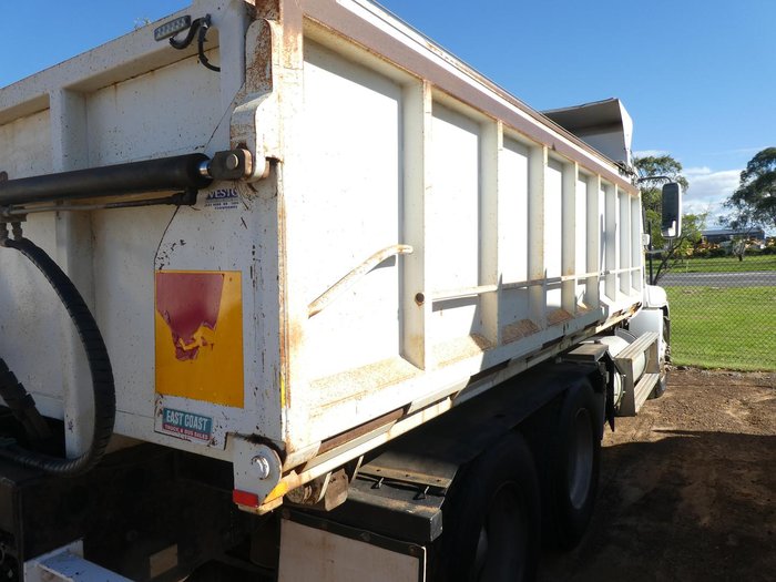 2012 Freightliner Cst112