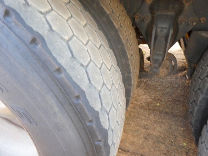 2012 Freightliner Cst112