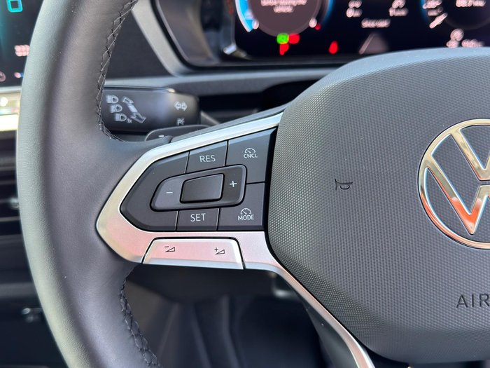 2025 Volkswagen Caddy TDI320