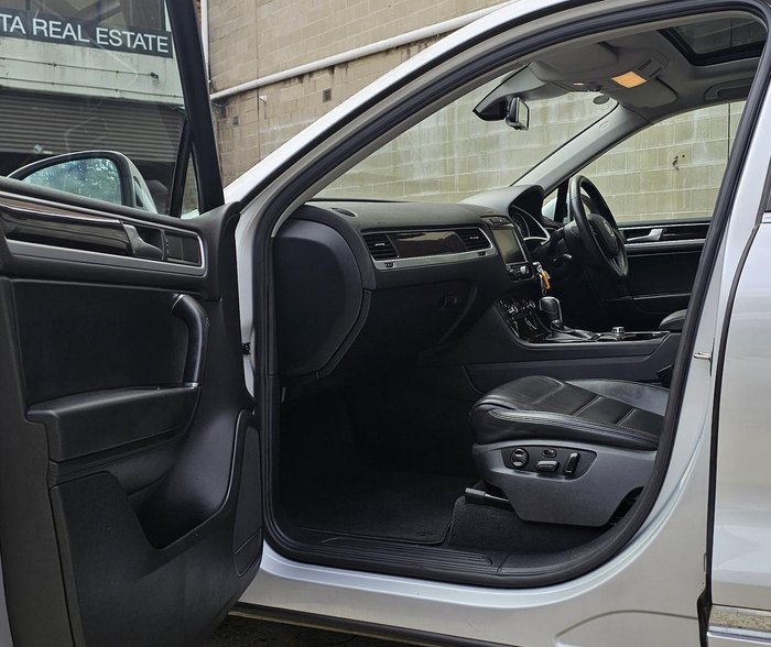 2012 Volkswagen Touareg V6 TDI 7P MY12.5 Four Wheel Drive Cool Siver