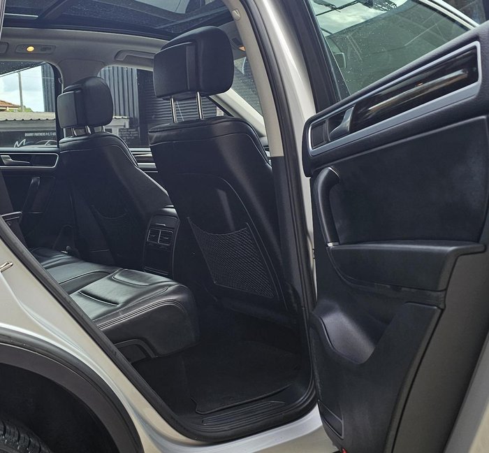 2012 Volkswagen Touareg V6 TDI 7P MY12.5 Four Wheel Drive Cool Siver