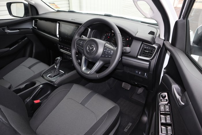 2024 Mazda BT-50 XTR