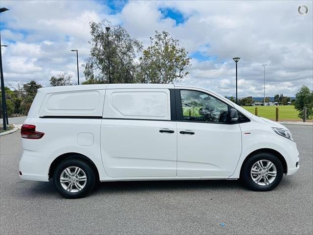 2025 LDV G10 