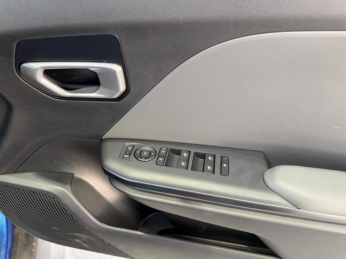 2024 Kia K4 S