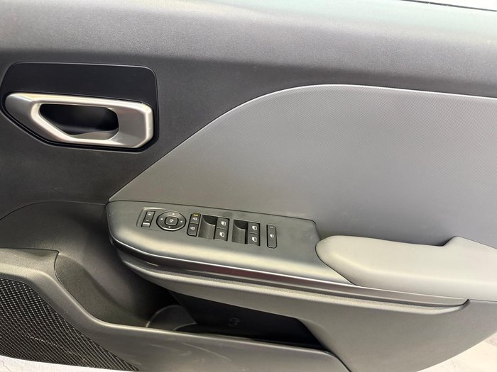 2024 Kia K4 S