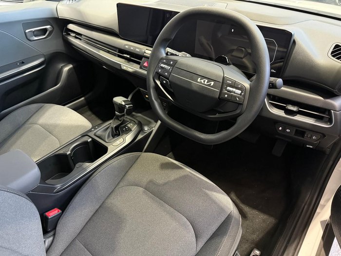 2024 Kia K4 S
