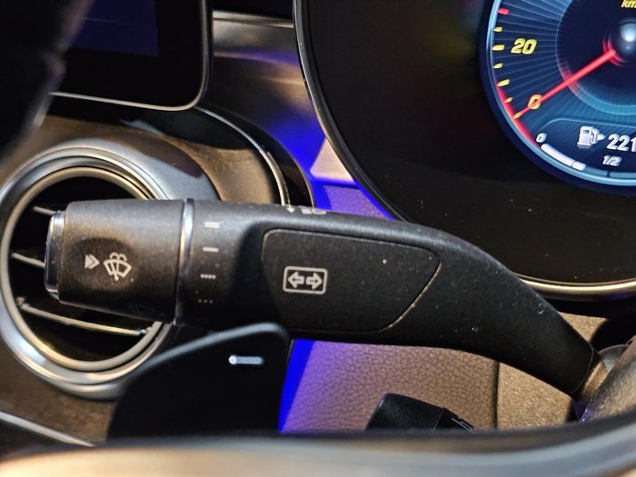 2021 Mercedes-Benz C-Class C300
