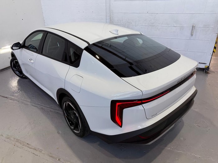 2024 Kia K4 Sport+