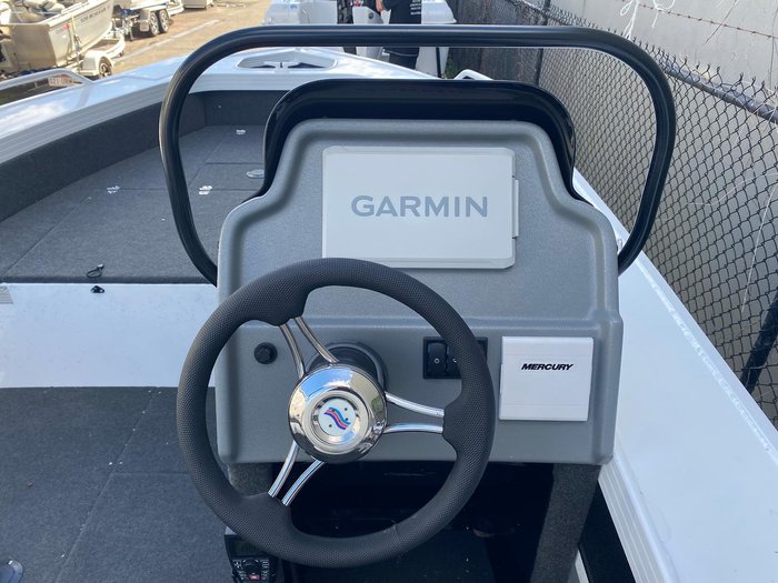 2025 QUINTREX 540 Top Ender Pro