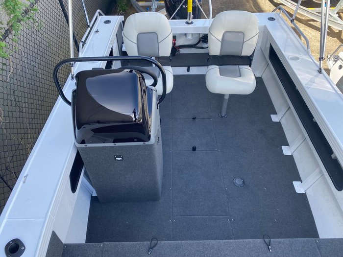 2025 QUINTREX 540 Top Ender Pro