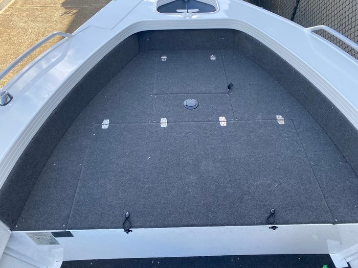 2025 QUINTREX 540 Top Ender Pro